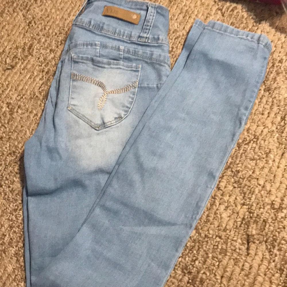 jeans - Picture 2 of 3